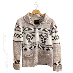 TNA Aritzia Sea To Sky Lambs Wool Sweater Full Zip Cowichan